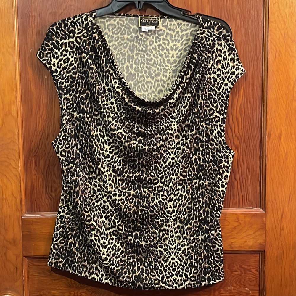 Mary Kay 3pc Suit - Picture 5 of 15